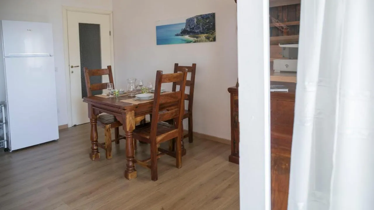 קאלה גונונה Appartamenti Taloro Ab Iun Q3273 0*, קאלה גונונה איטליה